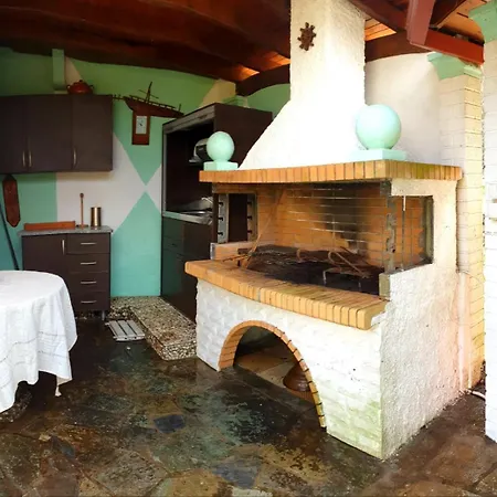 Holiday home Paola Dragotina